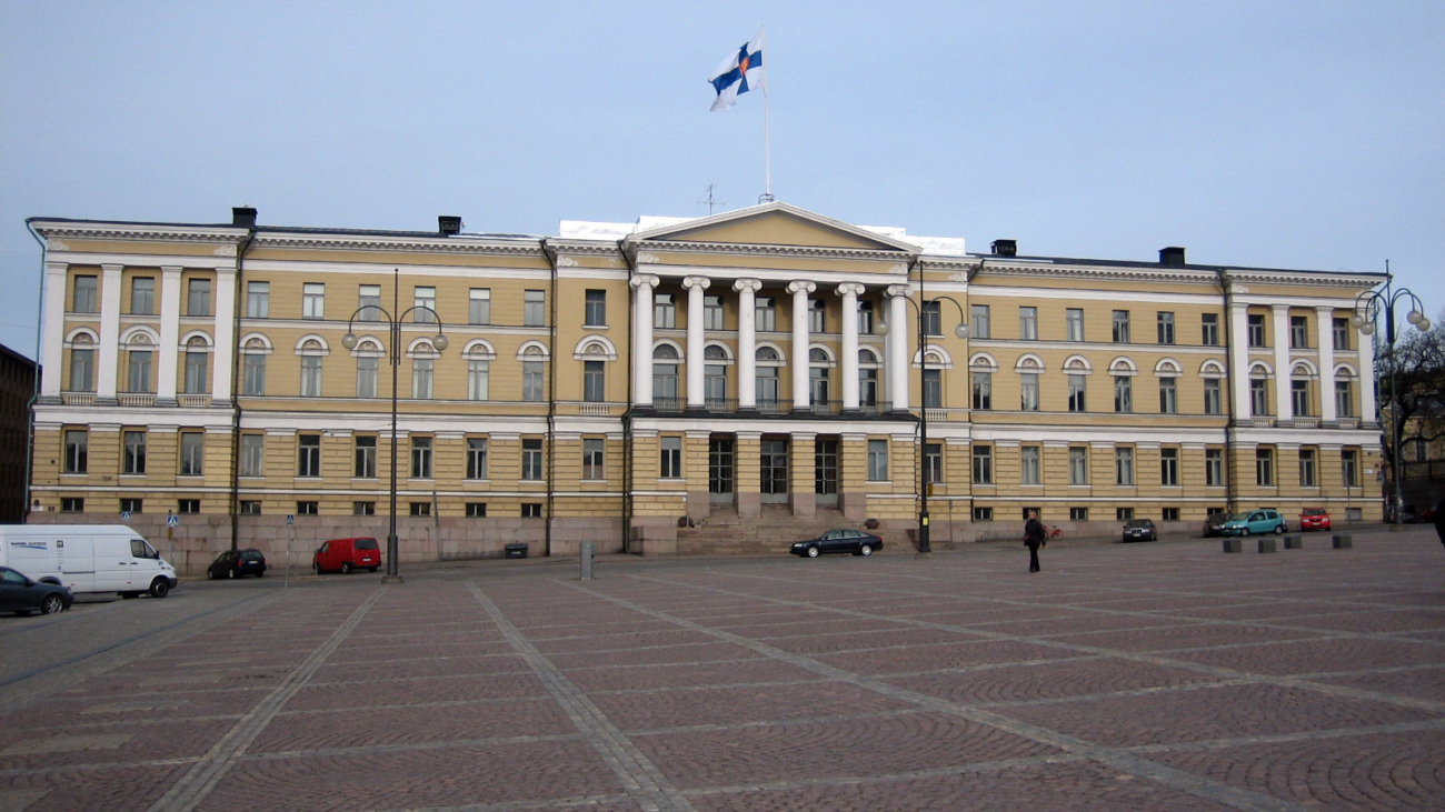 the-university-of-helsinki-main-building